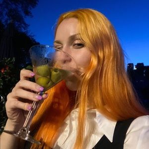 Meet your Posher, Natalie